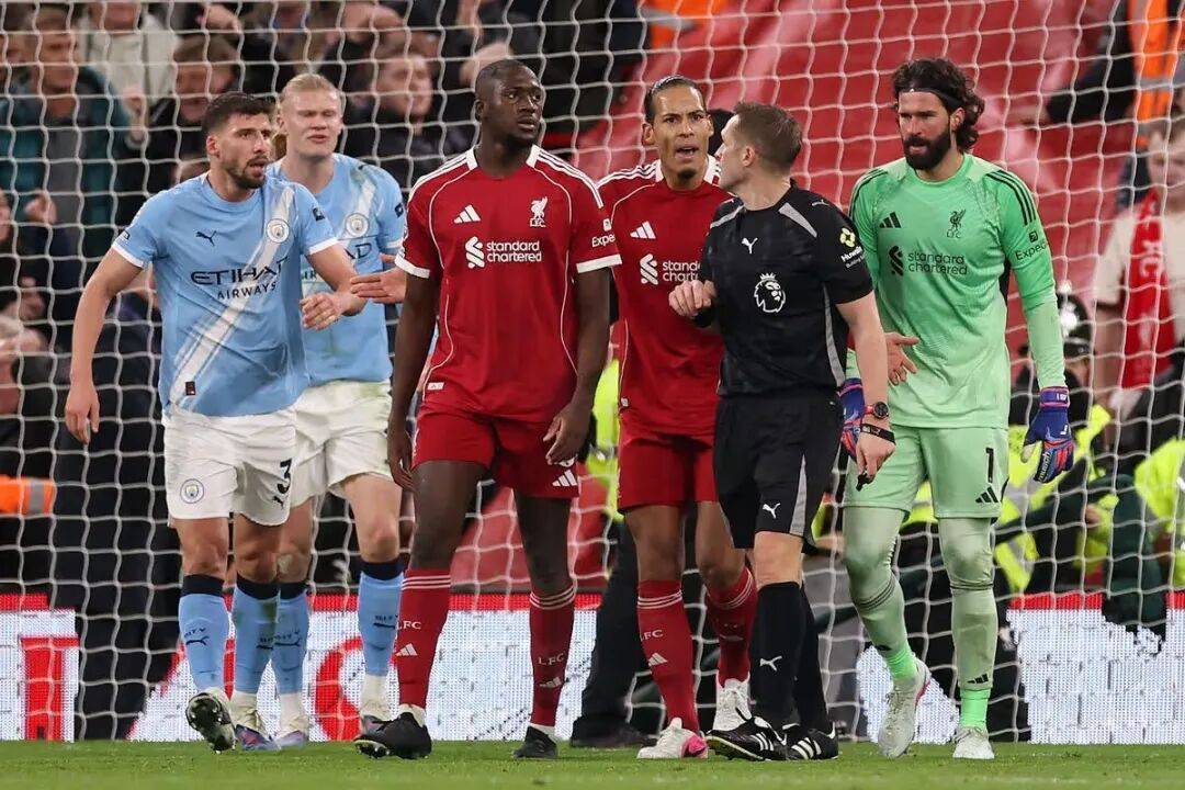 补时送点！红军名宿怒批阿利松 利物浦争5前景不妙